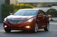 Hyundai Sonata (2011) - picture 2 of 31