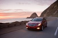 Hyundai Sonata (2011) - picture 7 of 31