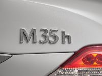 Infiniti M35h (2011)