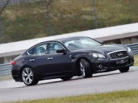 Infiniti M37S (2011)