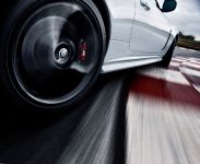 Jaguar XKR (2011) - picture 8 of 26