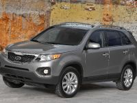KIA Sorento (2011) - picture 7 of 48