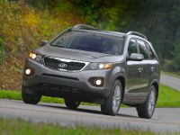 KIA Sorento (2011) - picture 8 of 48