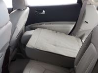 Nissan Rogue US (2011)