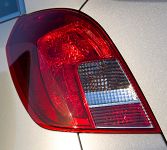 Opel Antara (2011) - picture 3 of 4