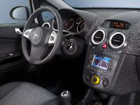 Opel Corsa Linea Pack (2011) - picture 1 of 5