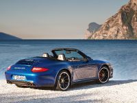 Porsche 911 Carrera GTS (2011) - picture 6 of 7