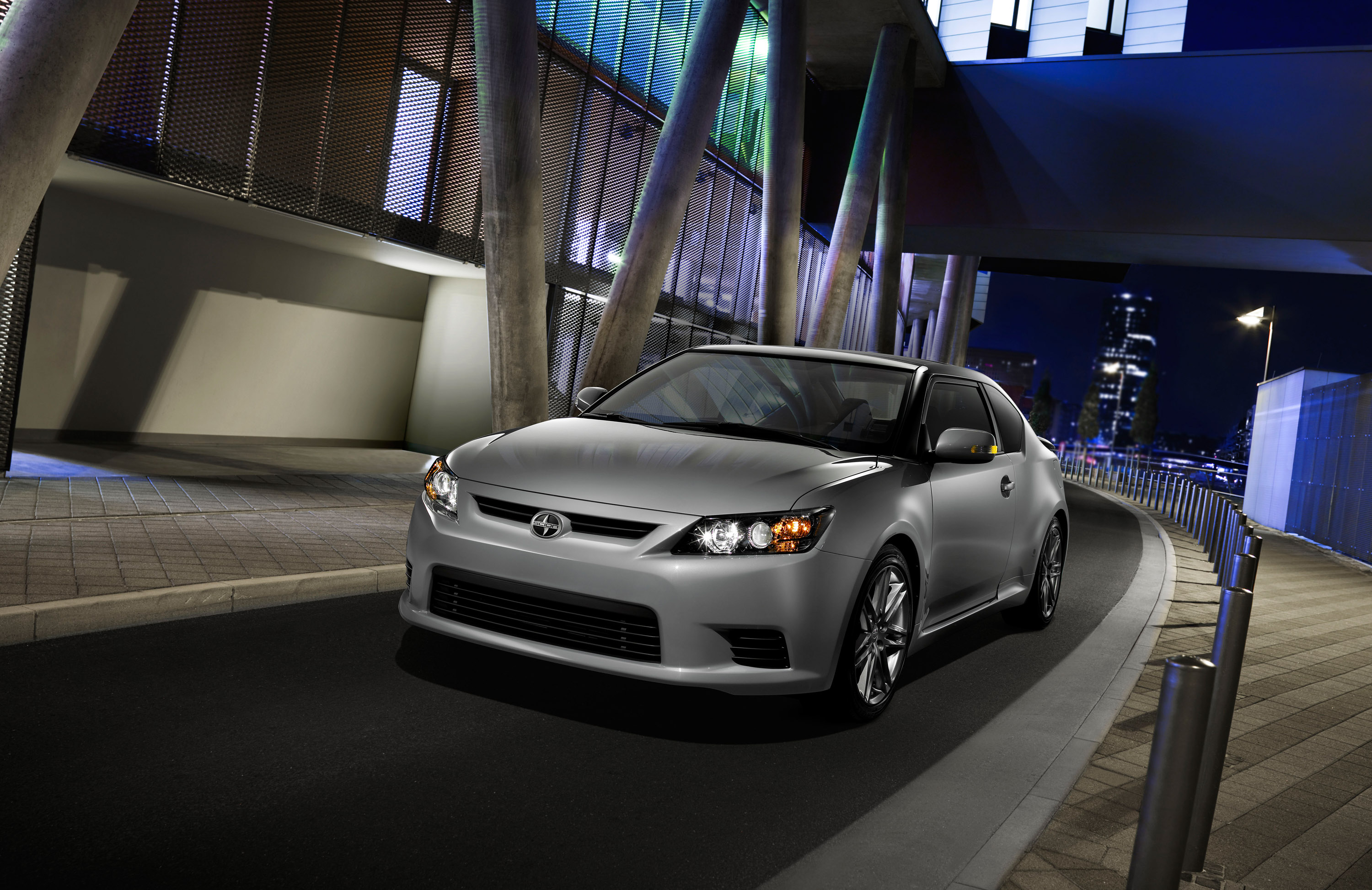 Scion tC