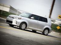Scion xB (2011) - picture 4 of 36
