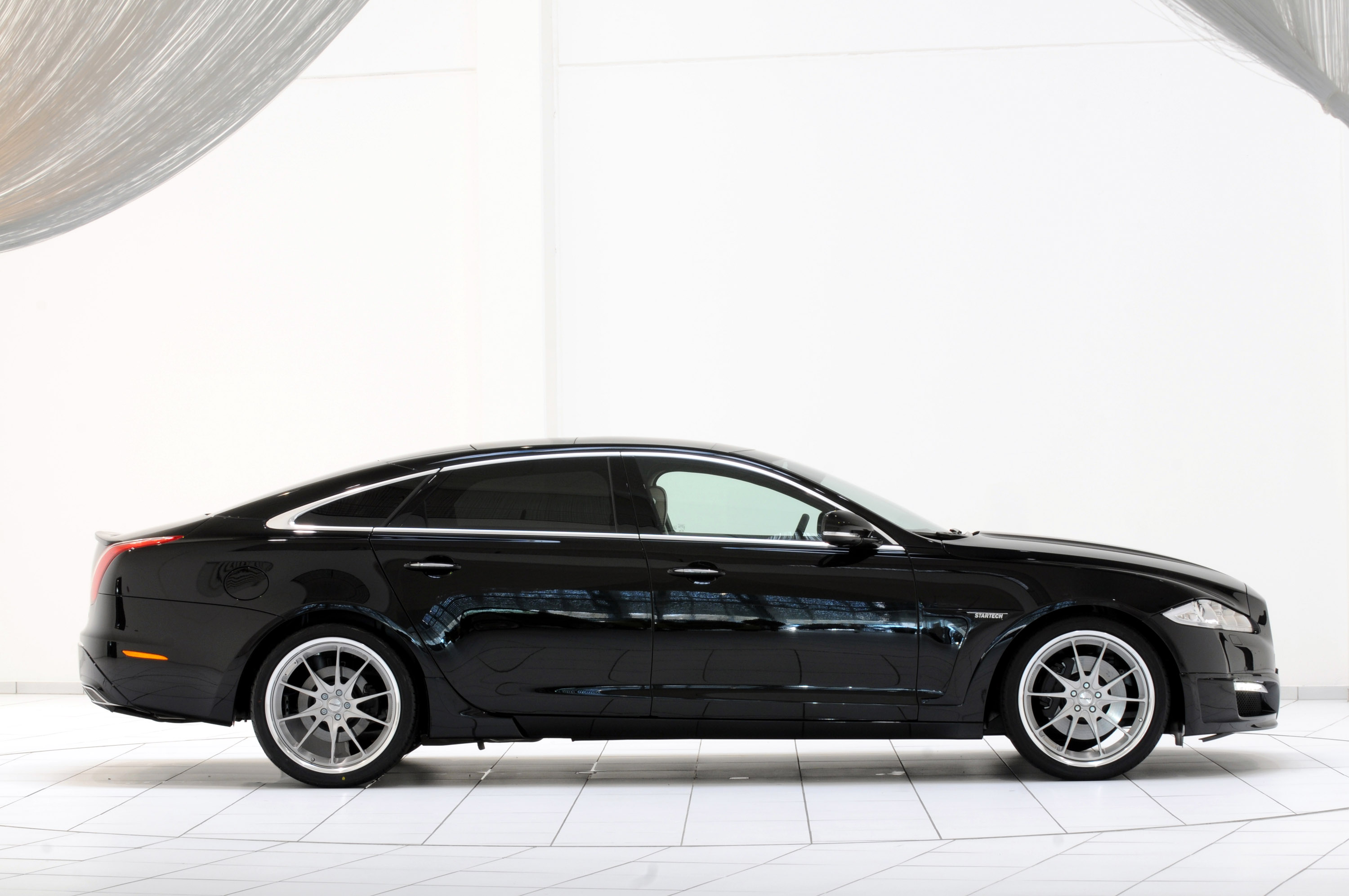 Startech Jaguar XJ