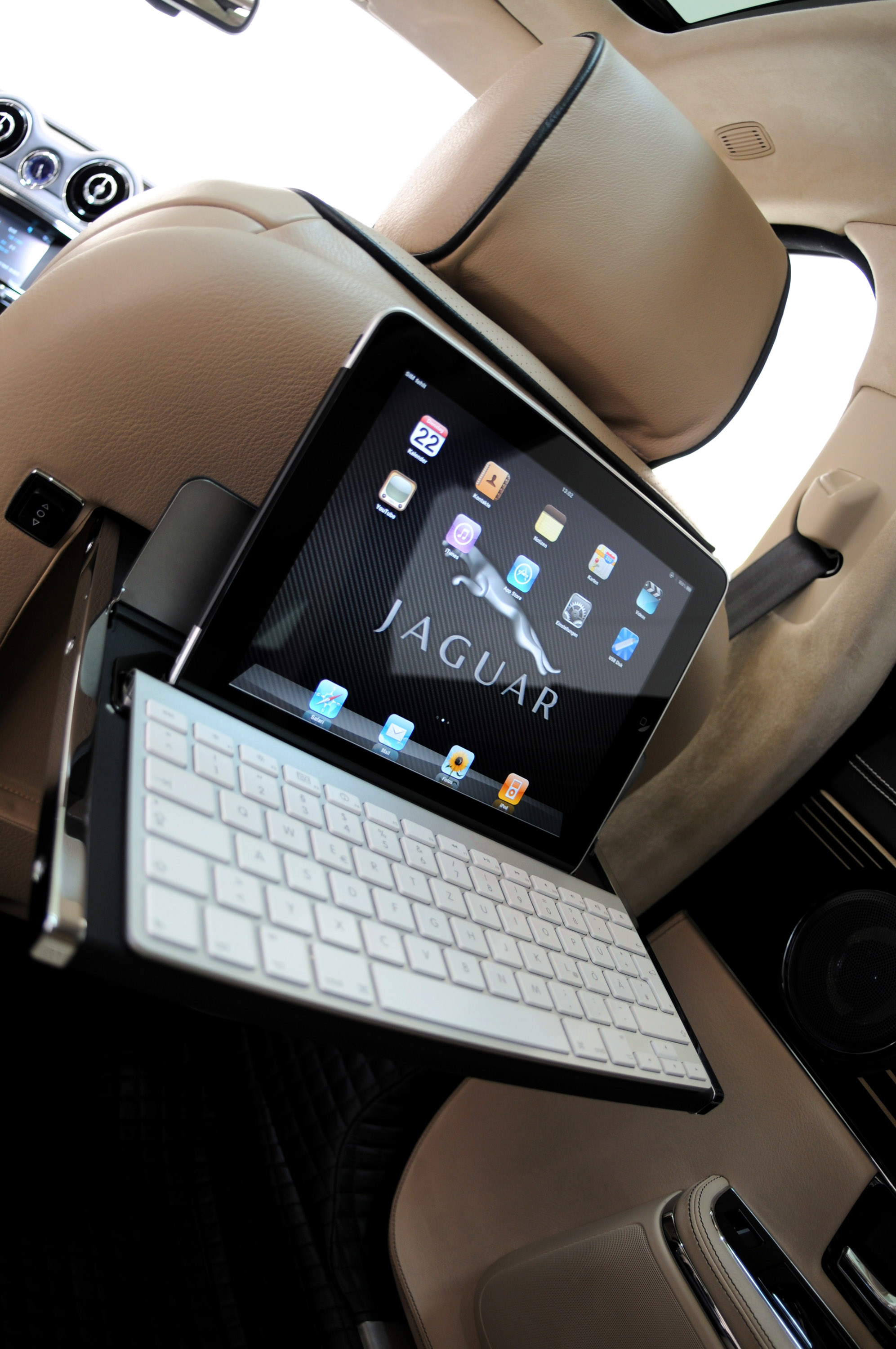Startech Jaguar XJ