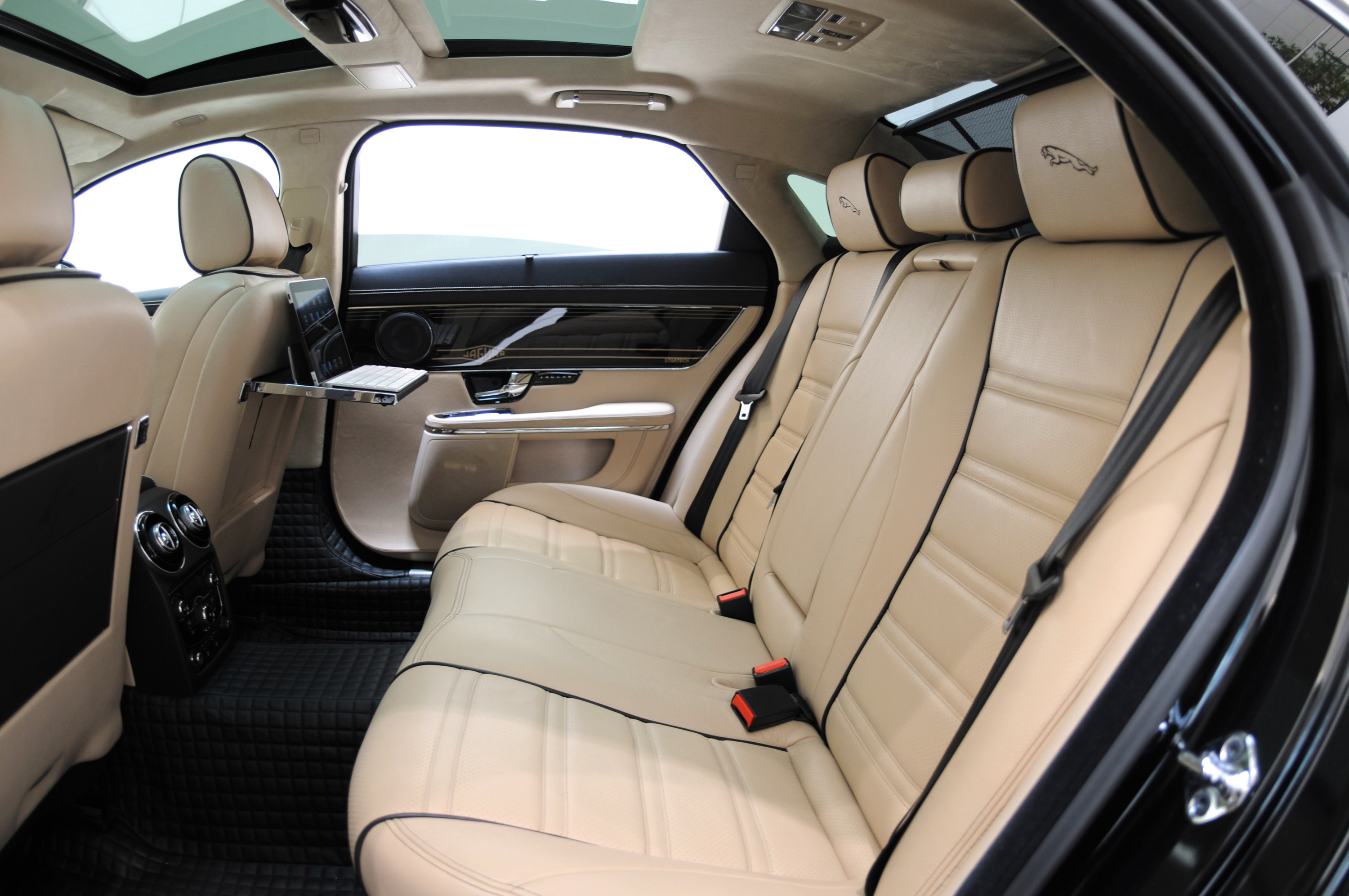 Startech Jaguar XJ
