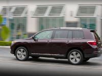 Toyota Highlander (2011) - picture 4 of 48