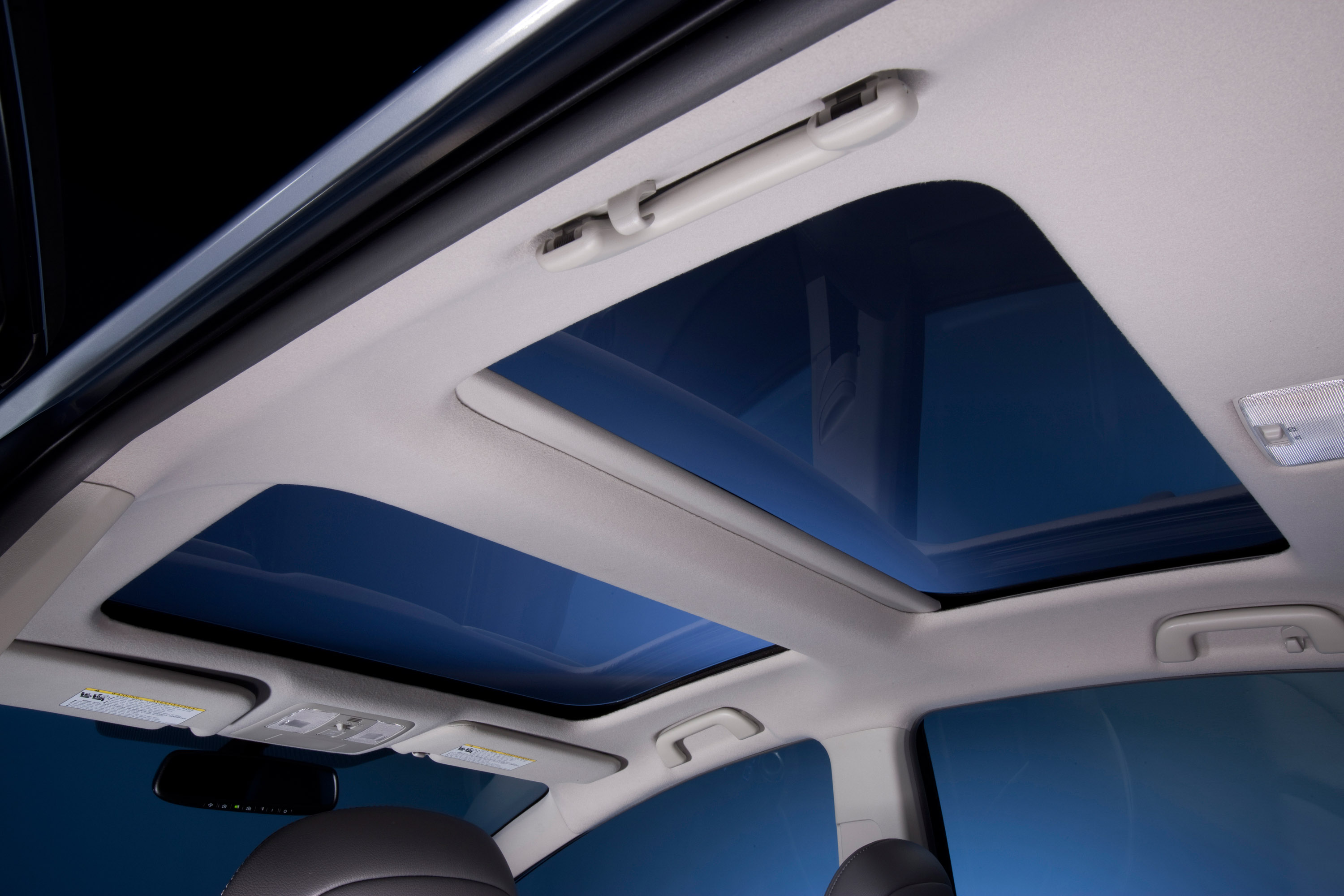 Toyota Prius v