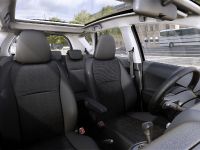 Toyota Verso-S (2011) - picture 7 of 28