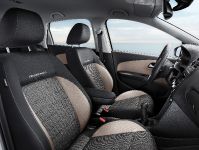 Volkswagen CrossPolo (2011)