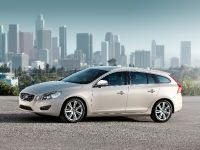 Volvo V60 (2011) - picture 4 of 20