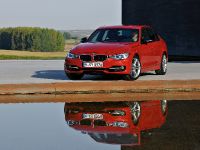 BMW 3-Series Sedan F30 (2012) - picture 3 of 57