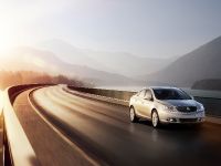 Buick Verano (2012) - picture 1 of 14