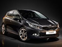 Kia CeeD (2012) - picture 1 of 23