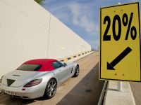 Mercedes SLS Roadster (2012) - picture 6 of 13
