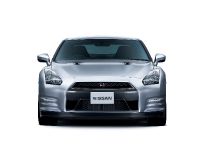 Nissan GT-R (2012) - picture 1 of 22