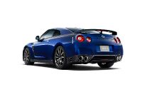 Nissan GT-R (2012) - picture 5 of 22