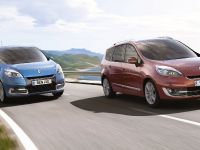 Renault Scenic UK (2012)