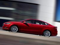 Ford Fusion (2013) - picture 8 of 28