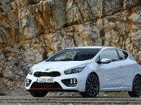 Kia Pro ceed GT UK (2013) - picture 1 of 10