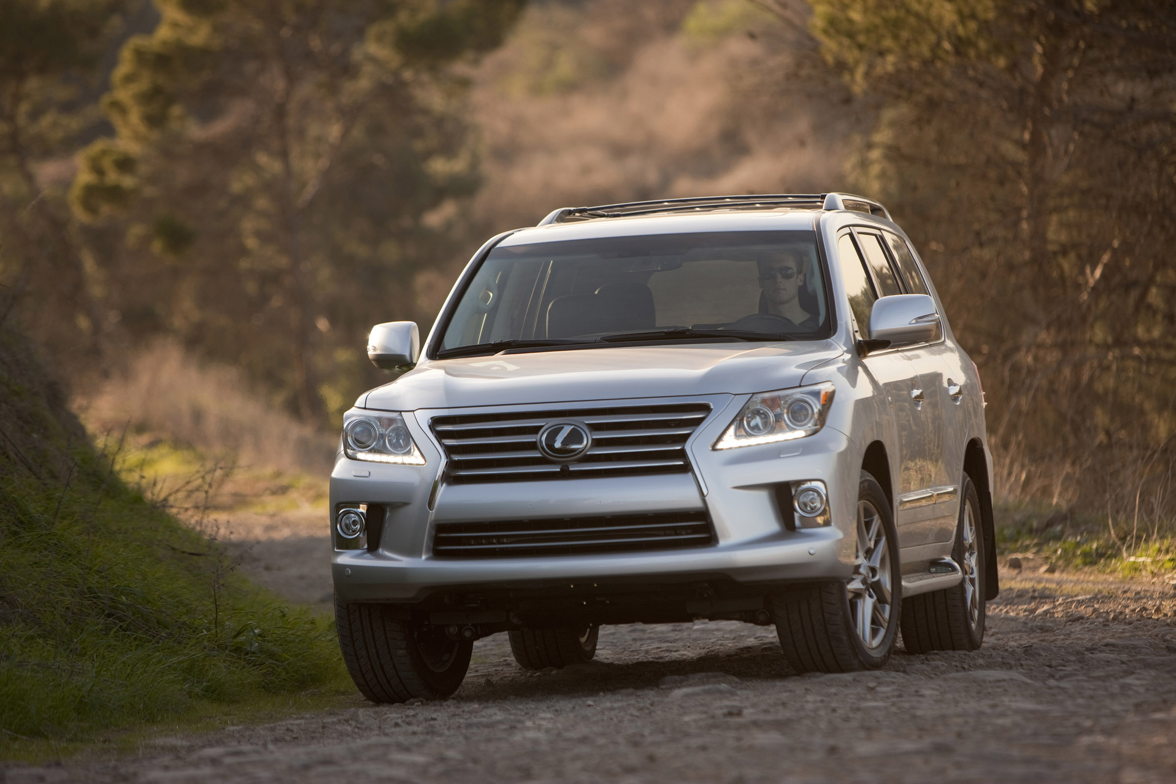Lexus LX 570 SUV