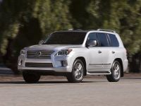 Lexus LX 570 SUV (2013)