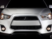 Mitsubishi Outlander Sport (2013)