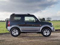Suzuki Jimny (2013) - picture 2 of 4