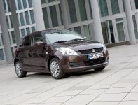 Suzuki Swift X-TRA (2013) - picture 1 of 2