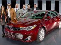Toyota Avalon Sedan (2013)