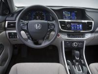 Honda Accord Hybrid (2014)