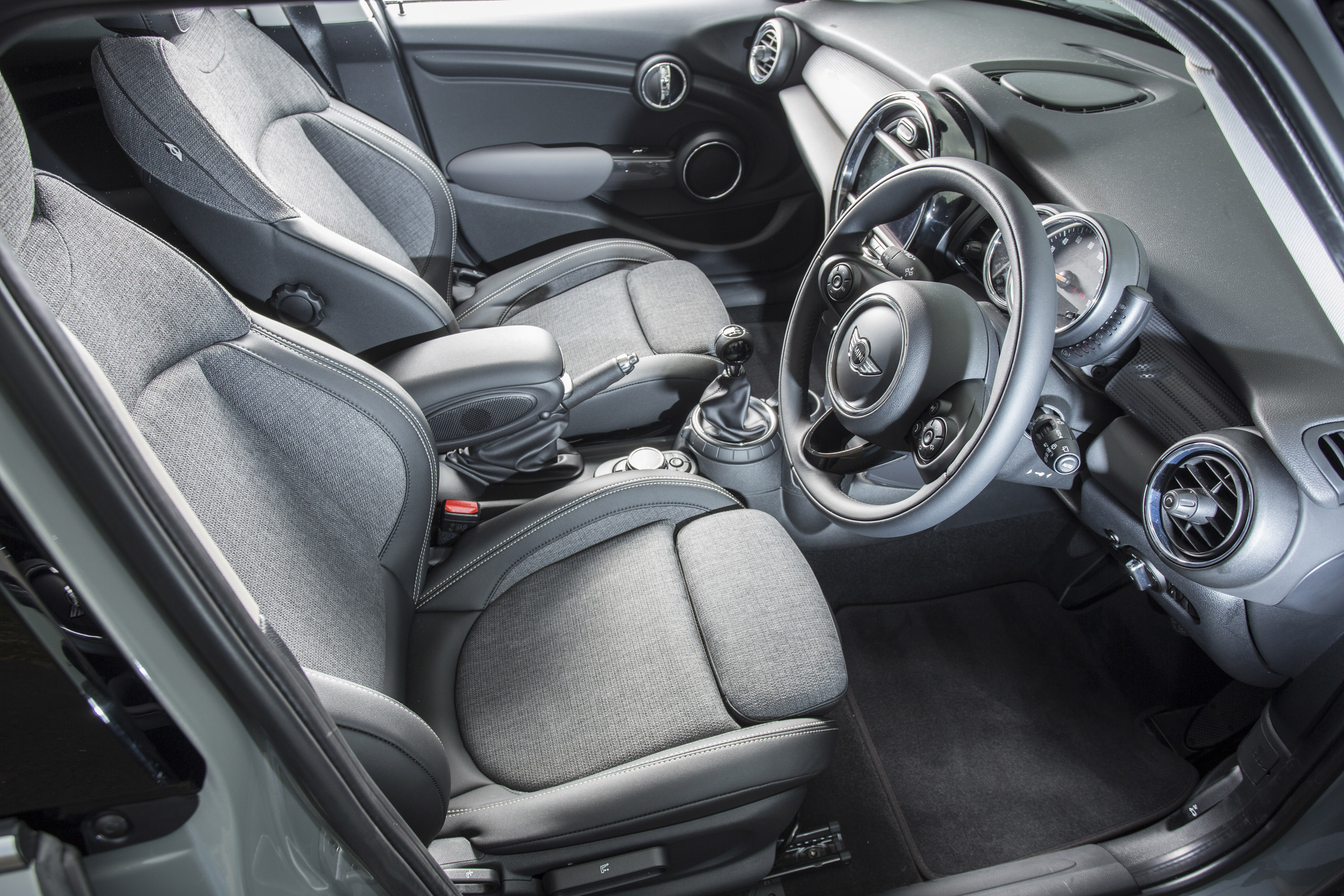 MINI Cooper 5-Door Hatchback