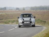 MINI Cooper D 5-Door Hatchback (2014) - picture 6 of 27