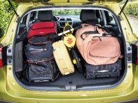Suzuki SX4 S-Cross (2014) - picture 4 of 6
