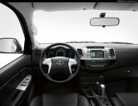 Toyota Hilux Invincible (2014)