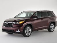Toyota Kluger SUV (2014)