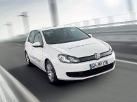 Volkswagen Golf Blue-E-Motion (2014)
