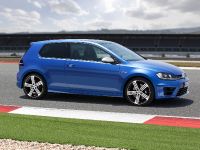 Volkswagen Golf VII R (2014) - picture 7 of 18