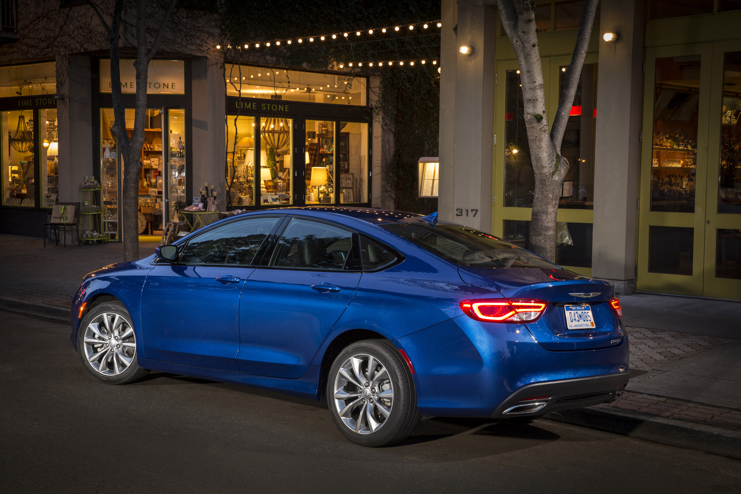 Chrysler 200 new