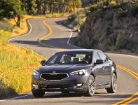 Kia Cadenza (2015)