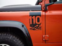 Land Rover Defender Adventure (2015)