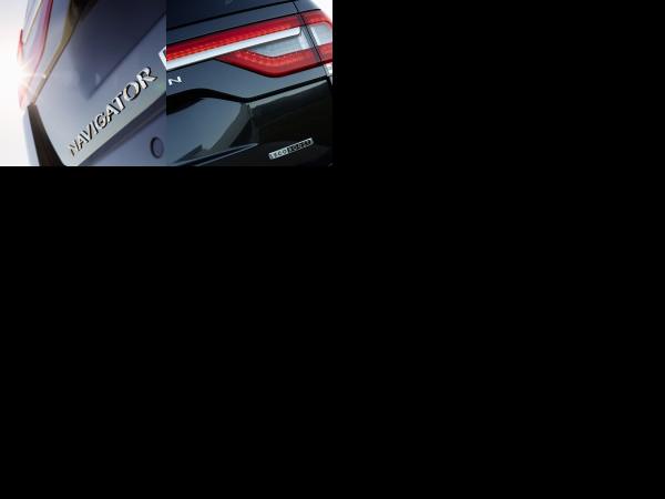 Lincoln Navigator (2015) - picture 13 of 14