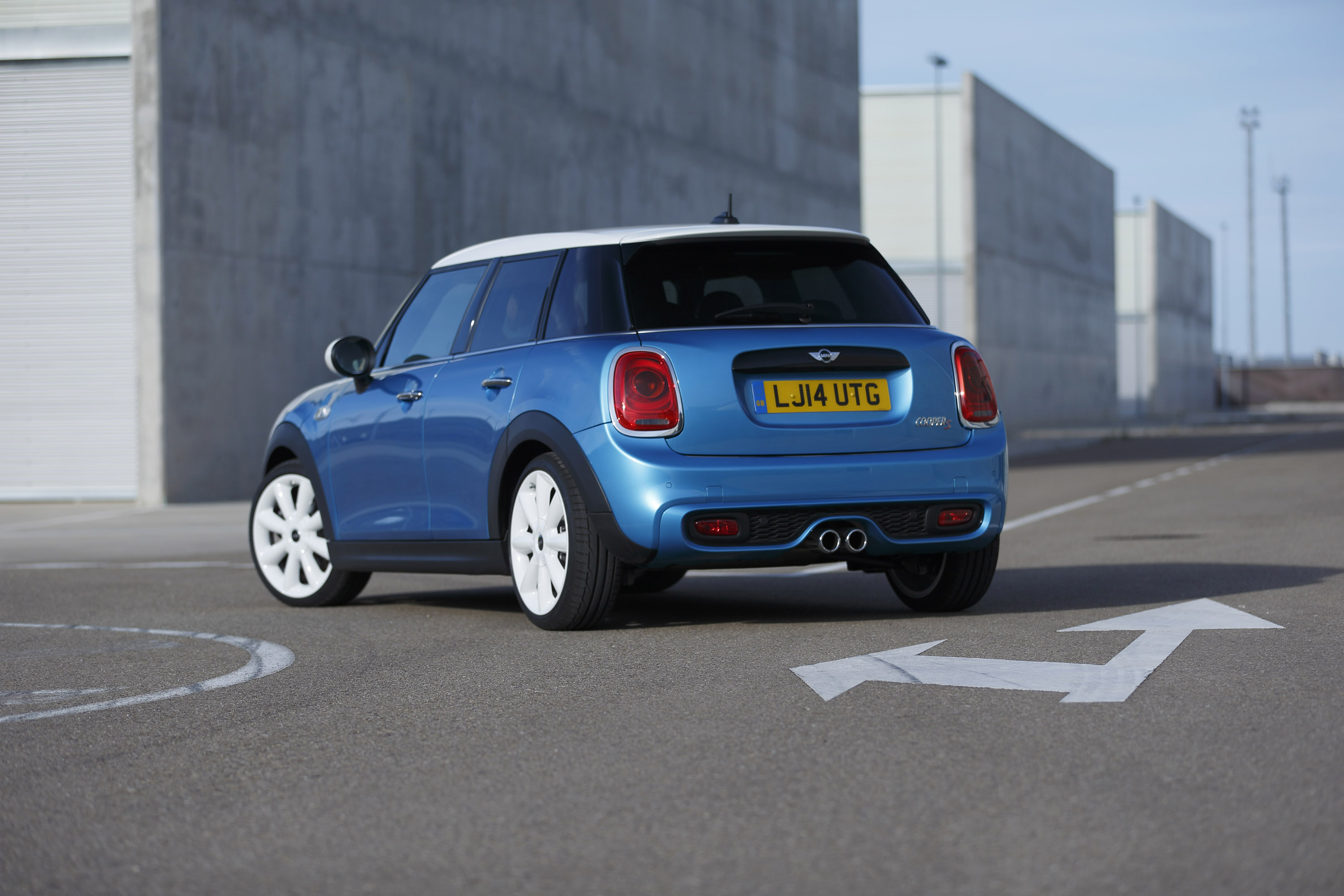 MINI 5-door Hatchback