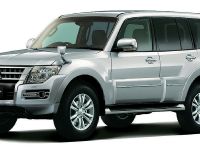 Mitsubishi Pajero Facelift (2015)